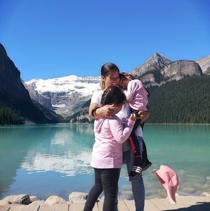 Meet your Posher, Debbie